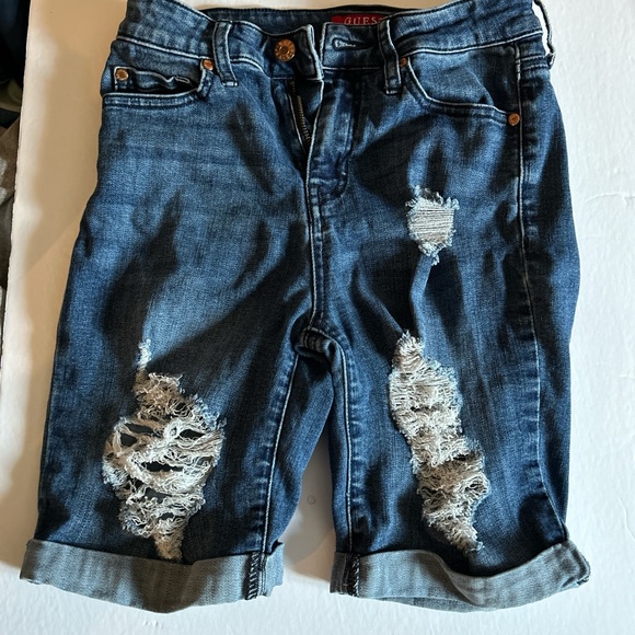 women’s denim shorts from Guess. size us 24 - Picture 2 of 3